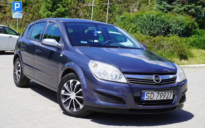 Opel Astra cena 6999 przebieg: 287000, rok produkcji 2008 z Katowice małe 277